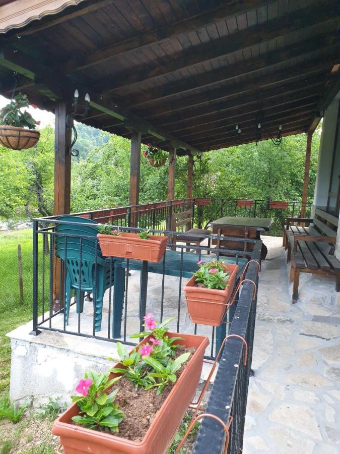 Бадевски Рай- Къща София Veliko Tŭrnovo Exterior photo