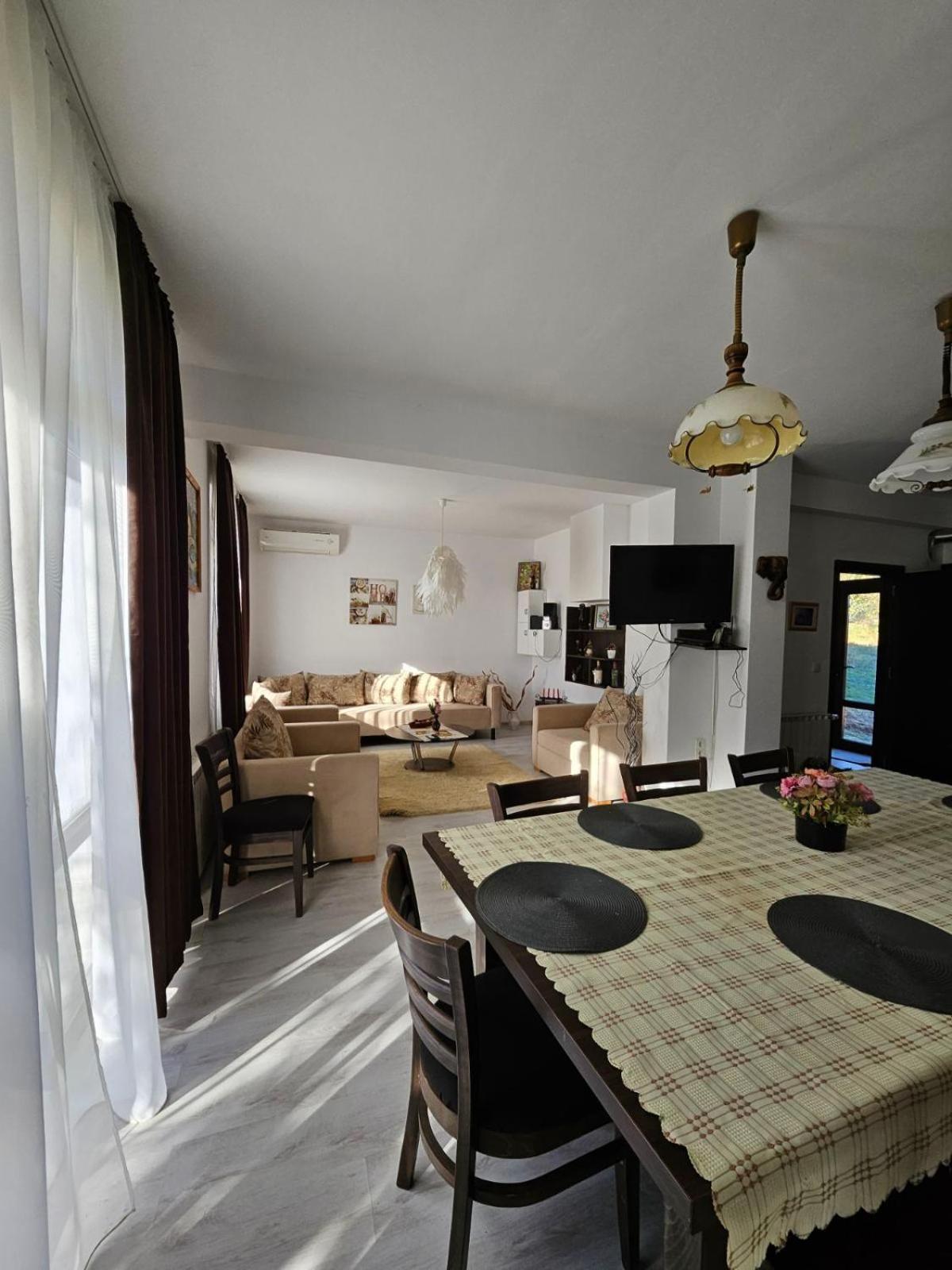 Бадевски Рай- Къща София Veliko Tŭrnovo Exterior photo
